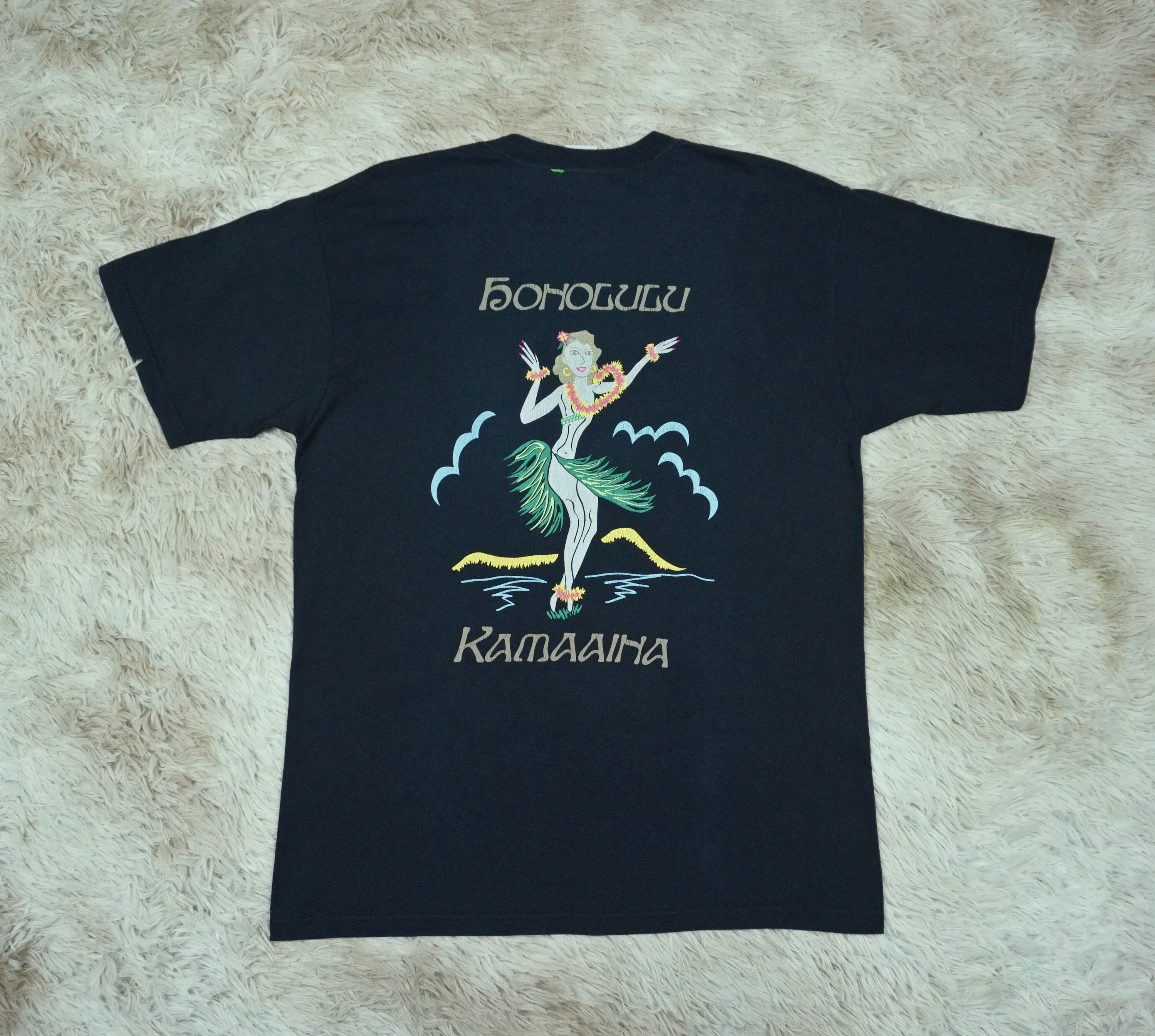 Vintage Kamaaina Honolulu T-shirt Hawaiian Hula Girl Black Cotton TeeUnisex T-shirts for Men Women Summer Tees  Luxury bra