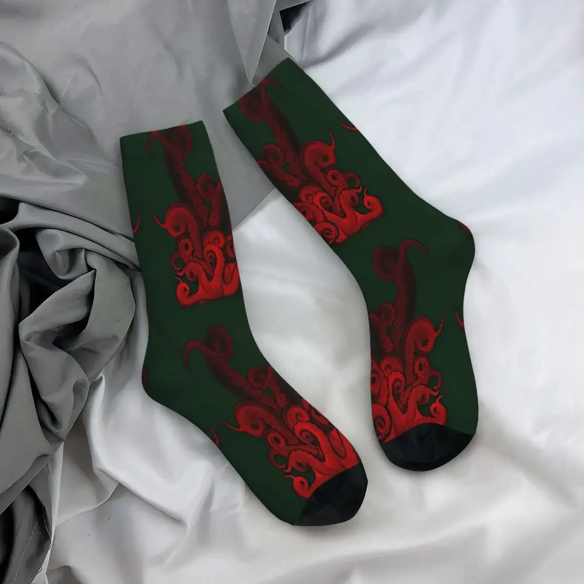 Chaussettes rétro Hip Hop Red Tide Elin pour hommes, Cthulhu Mythos, chaussettes unisexes Harajuku, chaussettes imprimées sans couture, chaussettes drôles Happy Crew, cadeau pour garçons