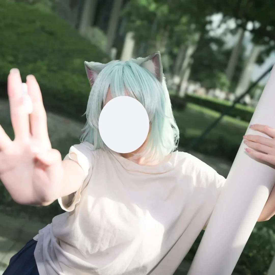 Perruque de cosplay Chat Chainsmoker avec oreilles et queue, design réaliste du cuir chevelu, bonnet de perruque pour fête d'Halloween et jeu de rôle Chat Chainsmoker