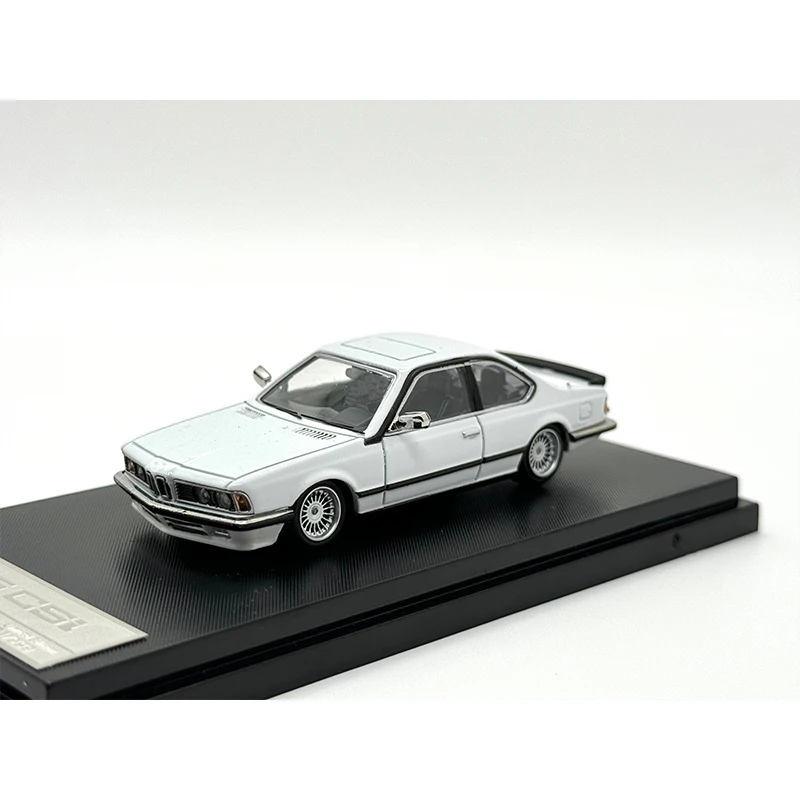 Straatwapen 1:64 635 Csi E24 Witte M6dieecast Diorama Auto Modelcollectie Miniatuur Verzonden Binnen 24 Uur