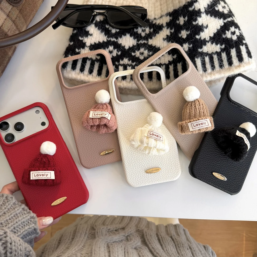 

New Christmas Gift Cute Hat Fashion Style Leather Case For iPhone 12 13 14 15 16 17 Air 17 Pro Max Plus Funda Lovely Phone Cover