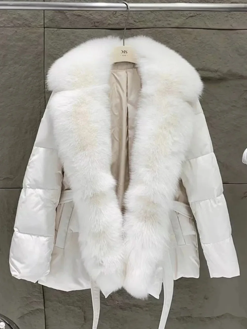 2024 Winter New Warm Parkas Slim Coat with Belt Outwear Female Luxury Natural Fox Fur Collar White Goose Down Jacket Women