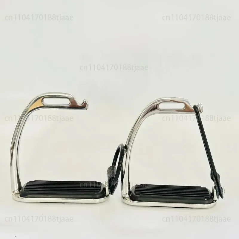 Spot stainless steel safety stirrup adult stirrup novice riding anti-winding harness accessories Equestrian supplies