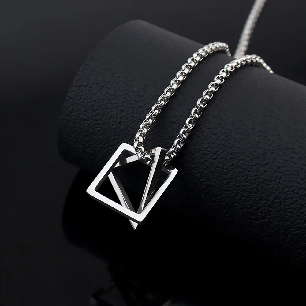 Fashion Couple Geometry Triangle Necklace Hip Hop Pendant Couple Necklace for Men Women Stainless Steel Jewelry Anniversary Gift