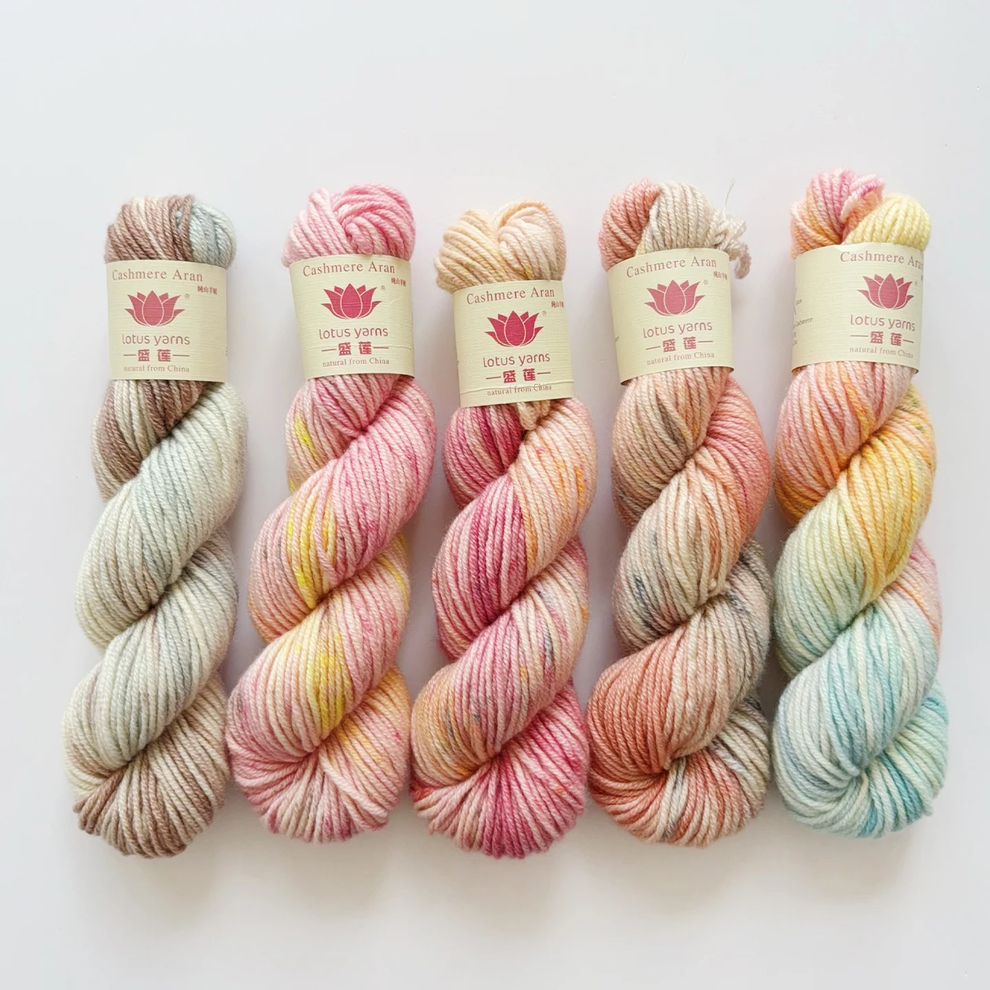 

Lotus Handpainted 100% Cashmere Worsted Knitting Yarn, Soft Fluffy Crochet Yarns, Great for Baby Garments, Scarves Projects