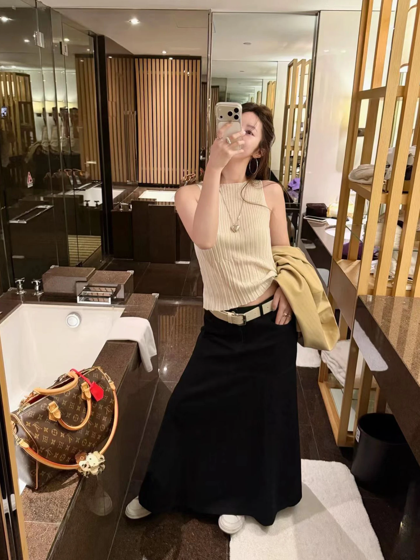 

Женский вязаный жилет Daisy Premium Feel без рукавов с воротником-стойкой, утягивающий топ, весна-лето, новинка