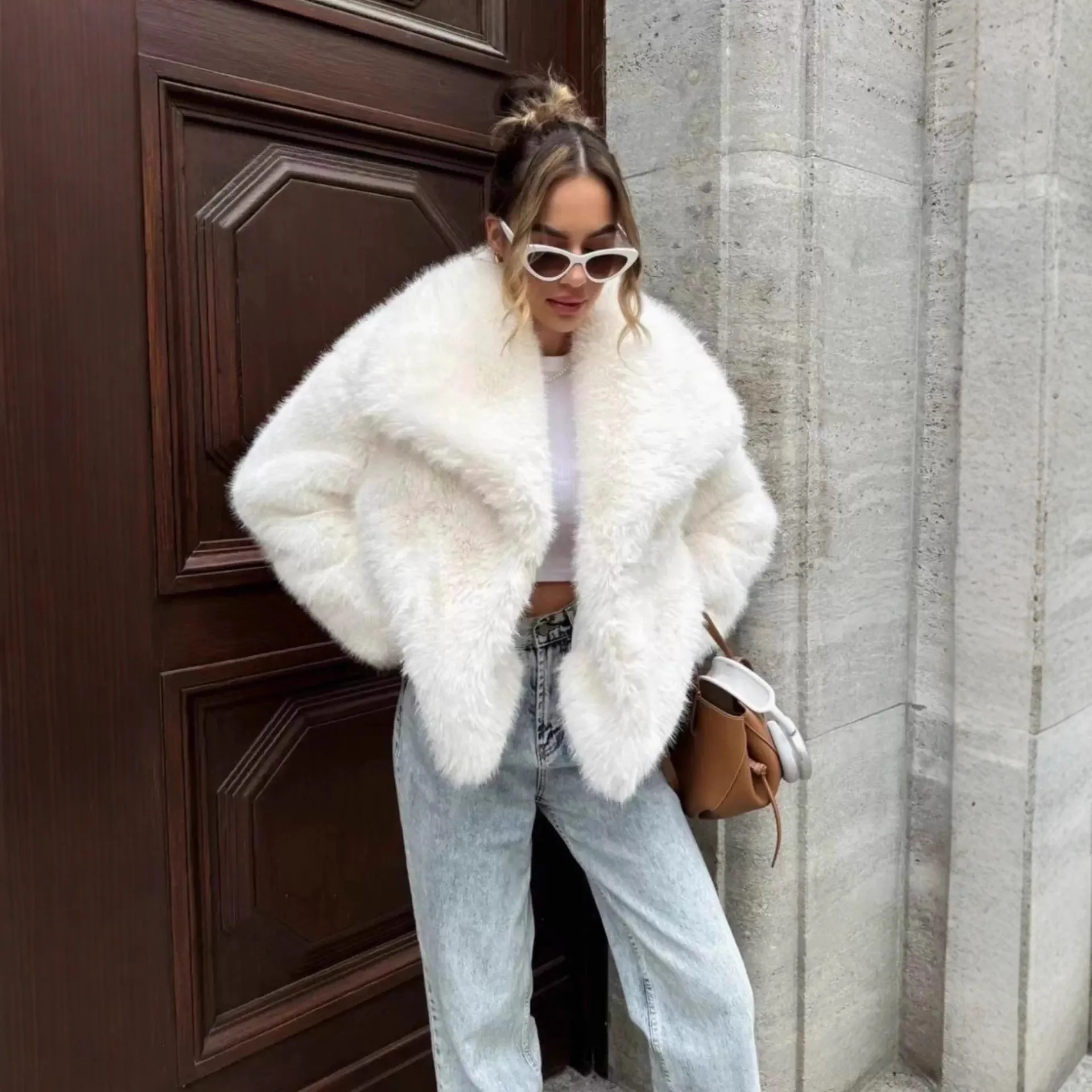 High Quality Women Winter Imitation Fur Jacket Multicolor Big Furry Collar Lady Artificial Fur Outwear Loose Female Eco Fur Coat