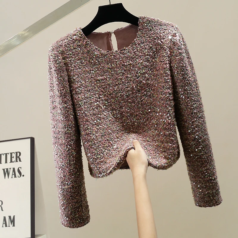 

Модный корейский вязаный топ для женщин: приталенный, с круглым вырезом, длинными рукавами, изысканным декором, универсальный, тщательно продуманный дизайн.