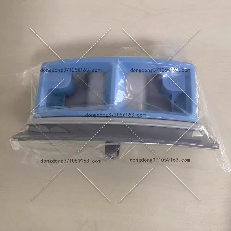 

Wall-mounted washing machine third-generation laundry box