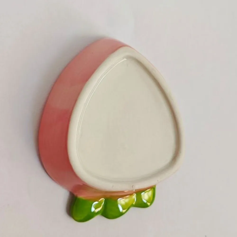 

Cute Ceramic Hamster Food Bowl Non-Slip Carrot Shaped Pet Feeding Bowl Spill-Proof Rabbit Water Bowl Cage Accessory