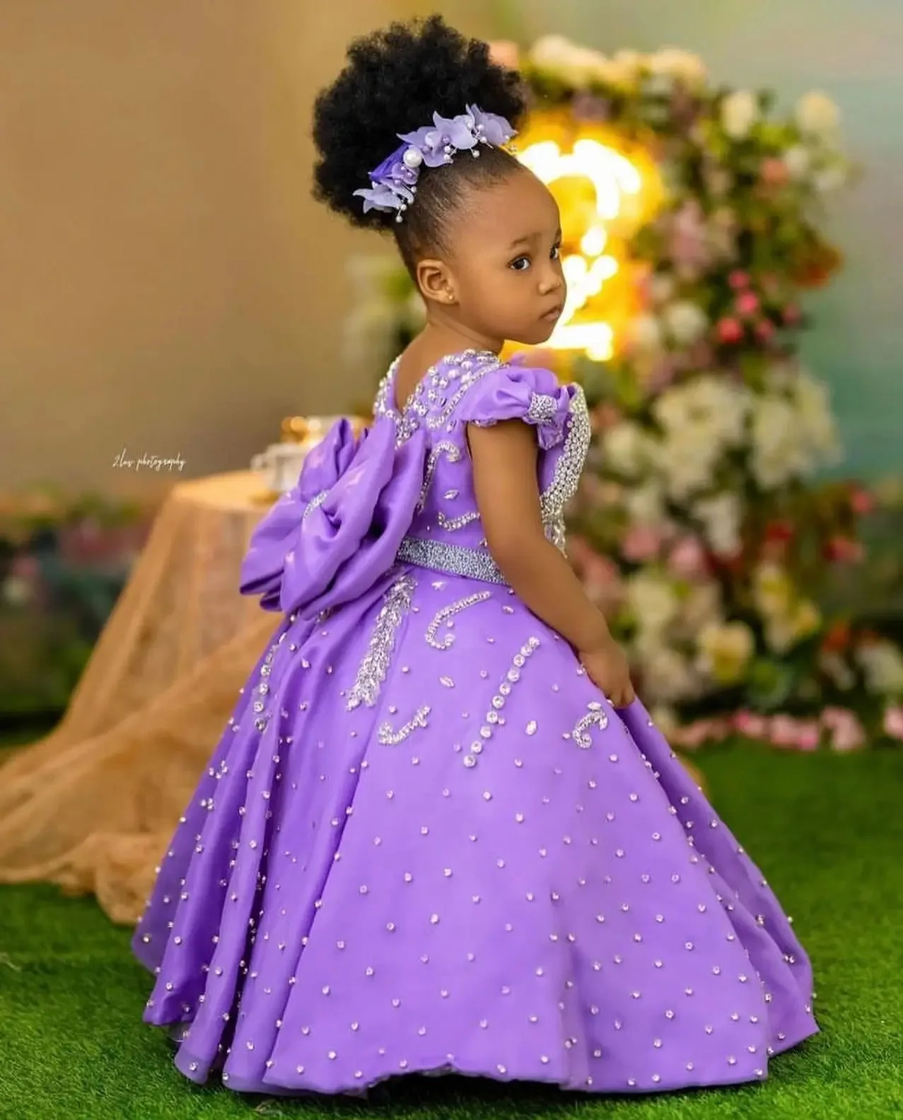 Luxury Lavender Girls Birthday Dress Beading With Bow Floral Flower Girl Dresses Queen Ball Gowns for Wedding Party Customized image 6