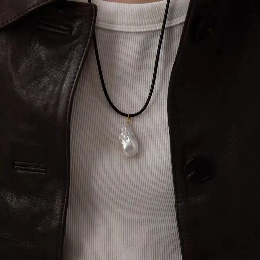 

Jenny&dave Black Rope Adjustable Necklace, Light Luxury, Fashionable, Niche Design, Handmade Pearl Jewelry Necklace Necklaces