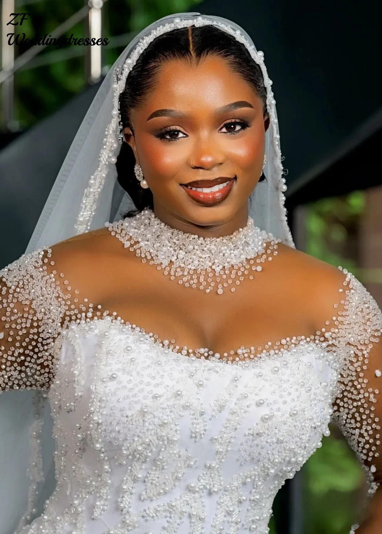 فساتين زفاف عربية مخصصة مقاس كبير حورية البحر بيضاء فاخرة مطرزة باللؤلؤ وأكمام طويلة مطرزة عتيقة أنيقة #4