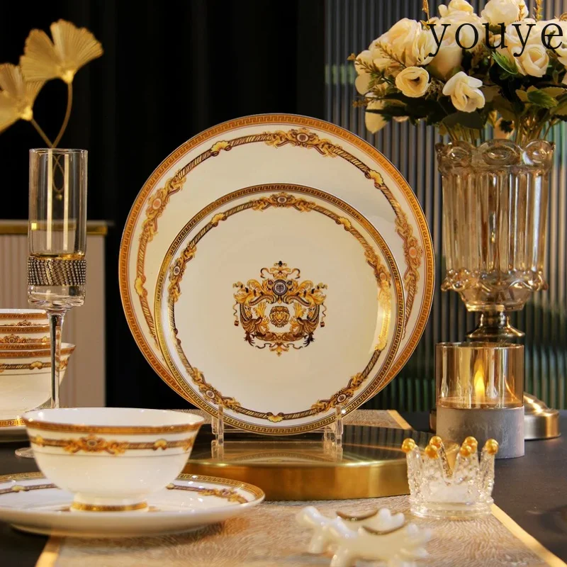 

New European Gold Luxury Tableware Designer Wedding Party Fine Bone China Dinnerware Sets Christmas Restaurant Vaisselle Dishes