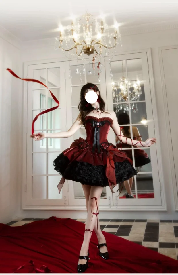 

Gothic Lolita Strapless Dress with Train Elegant Burgundy High-low Dress with Dark Rose Lace Appliqué Skirt Support Included