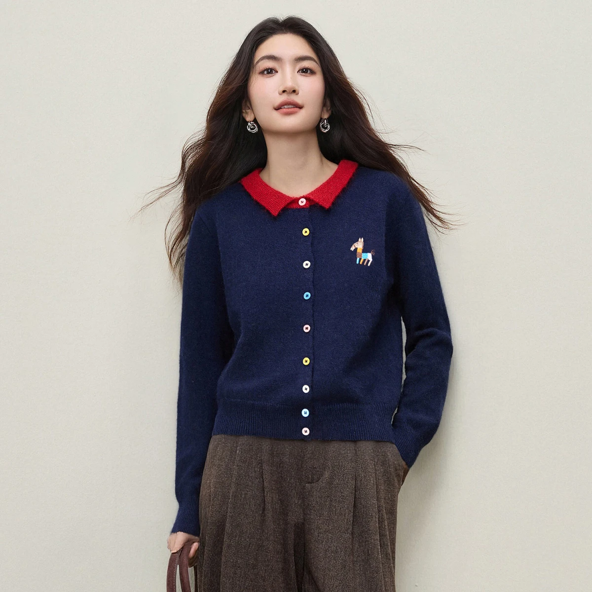 

SENTUBILA Women Sweater Casual Contrast Color Turn-down Neck Winter 2025 Embroider Cardigan Ladies Elegant Knitted Top W54EB5732