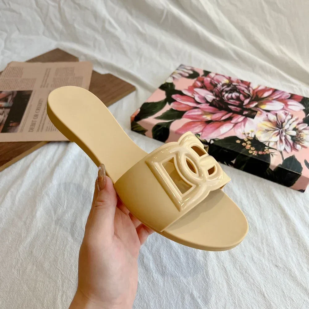 Modern style women's sandals, sliding slides, indoor and outdoor colored gelatin, sexy beach shoes