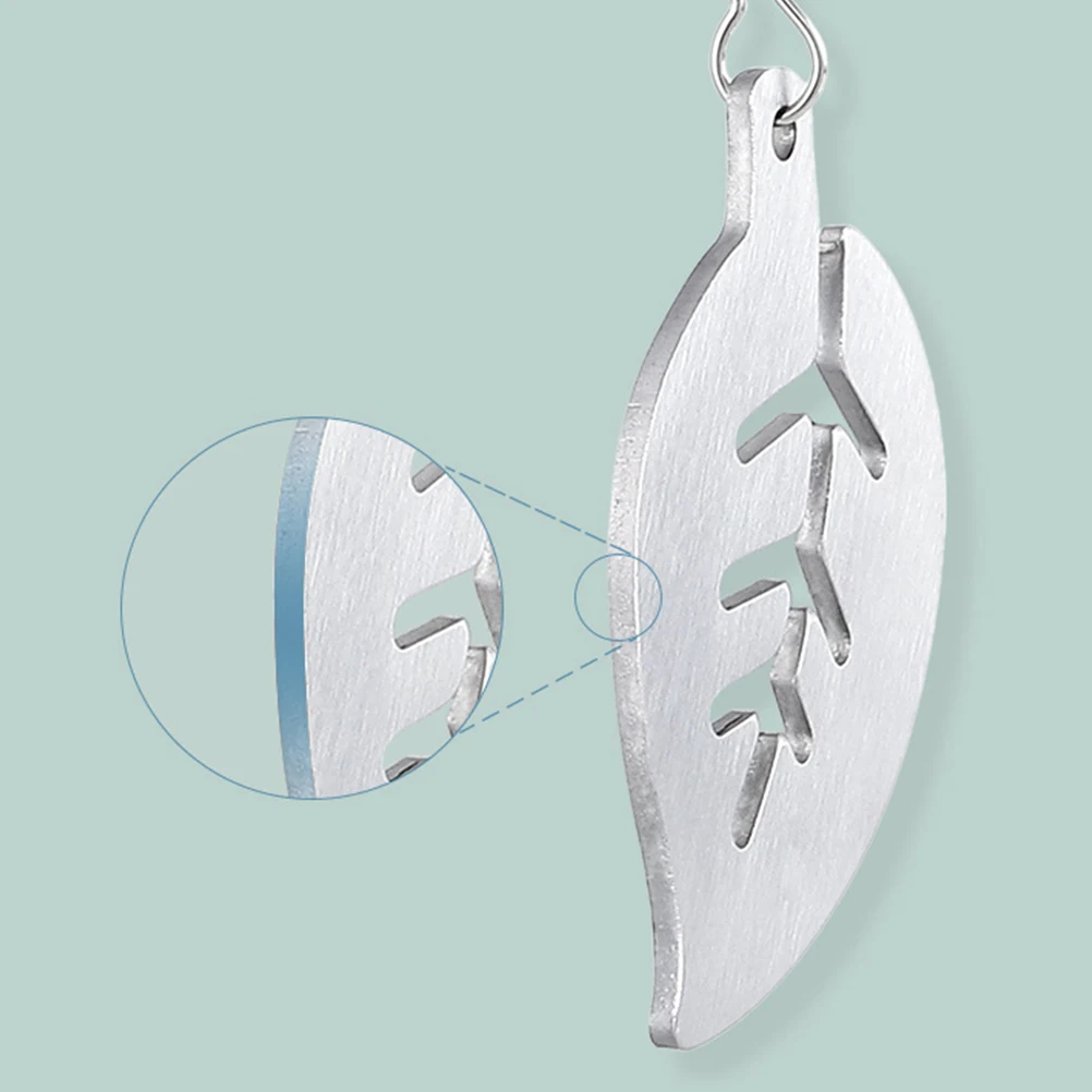 

6pcs Stainless Steel Tablecloth Clips Heavy Duty Leaf Shape Clip Thick Tablecloths Waterproof Moisture Resistant Windproof