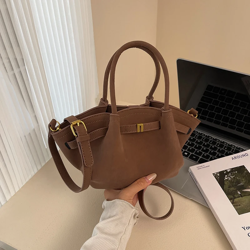 

2026 Autumn & Winter New Solid Colors Faux Suede Shoulder Bags Large Capacity High Quality Commute Style Tote Bags for Women