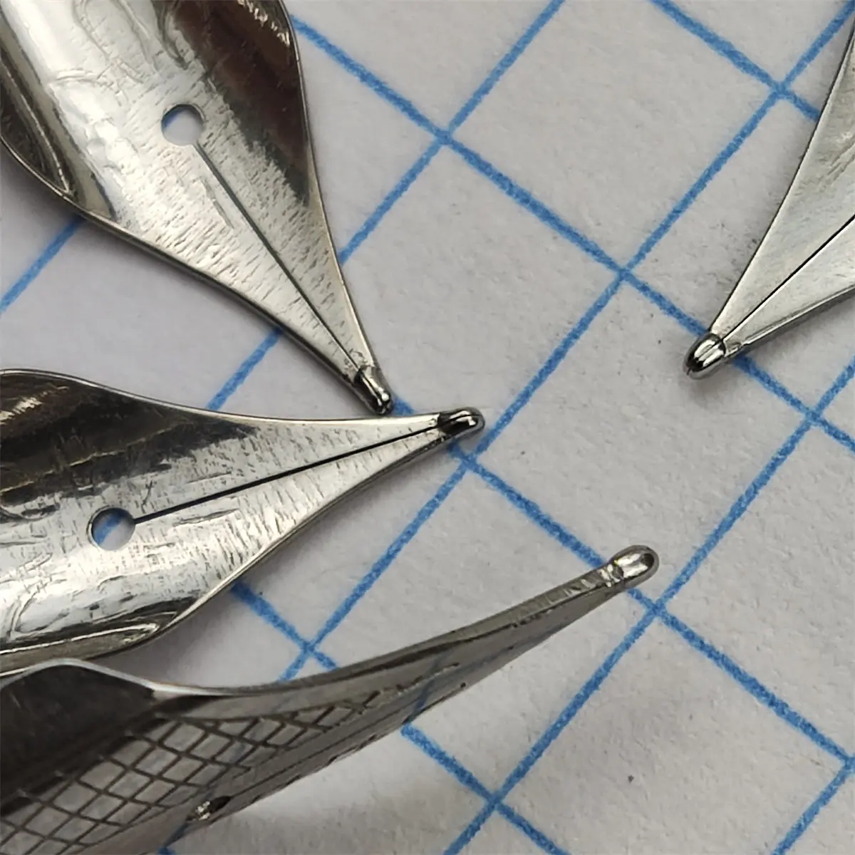 Handmade 316 Steel Round Polished Fountain Pen Nib Four-Line Grinding Process 26mm 35mm For JINHAO MAJOHN Office School Supplies view 5