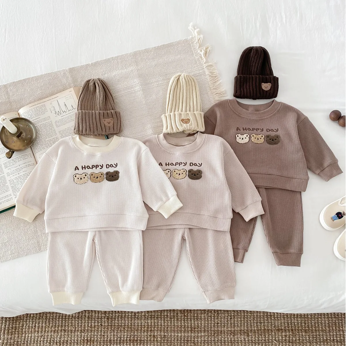 

2024 Spring New in Kids Baby Boys Cute Clothes Children Waffle Letter Cartoon Bear Top Sweatshirt + Pants Toddler Set 2pcs 3M-4Y