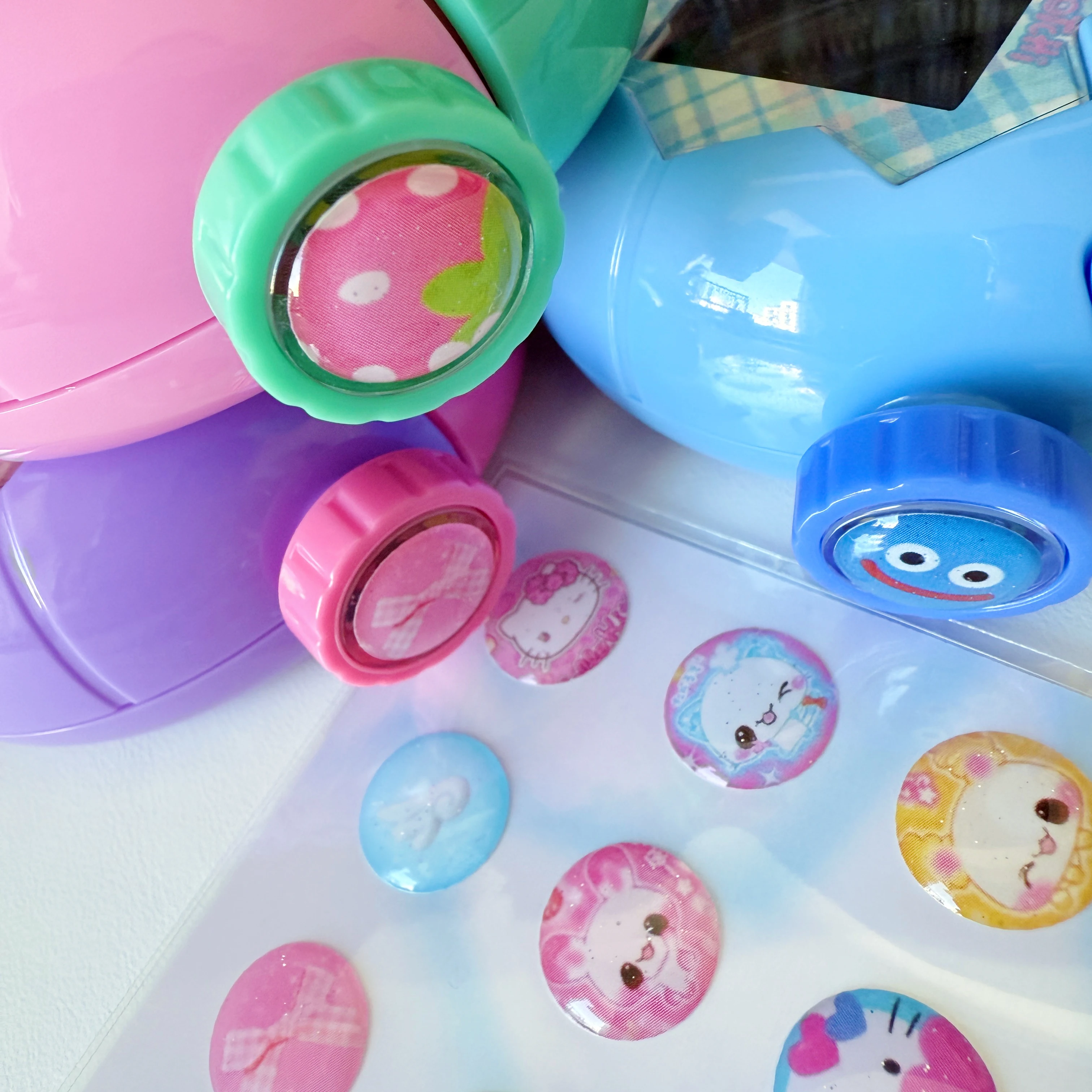 

В наличии новая наклейка на кнопку Tuoma Gezi Happy Garden Paradise, наклейка с кристаллами