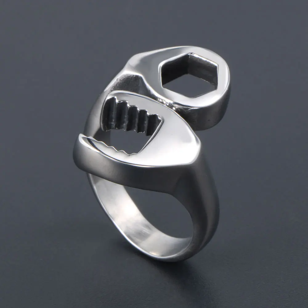 1 piece non-fading stainless steel personalized punk wrench screw combination ring, trendy men's rock ring jewelry