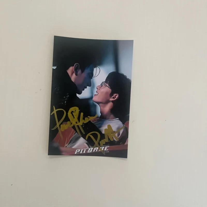 Poohpavel Magazine Cover Poster Autographed Photos Thai TV Pit