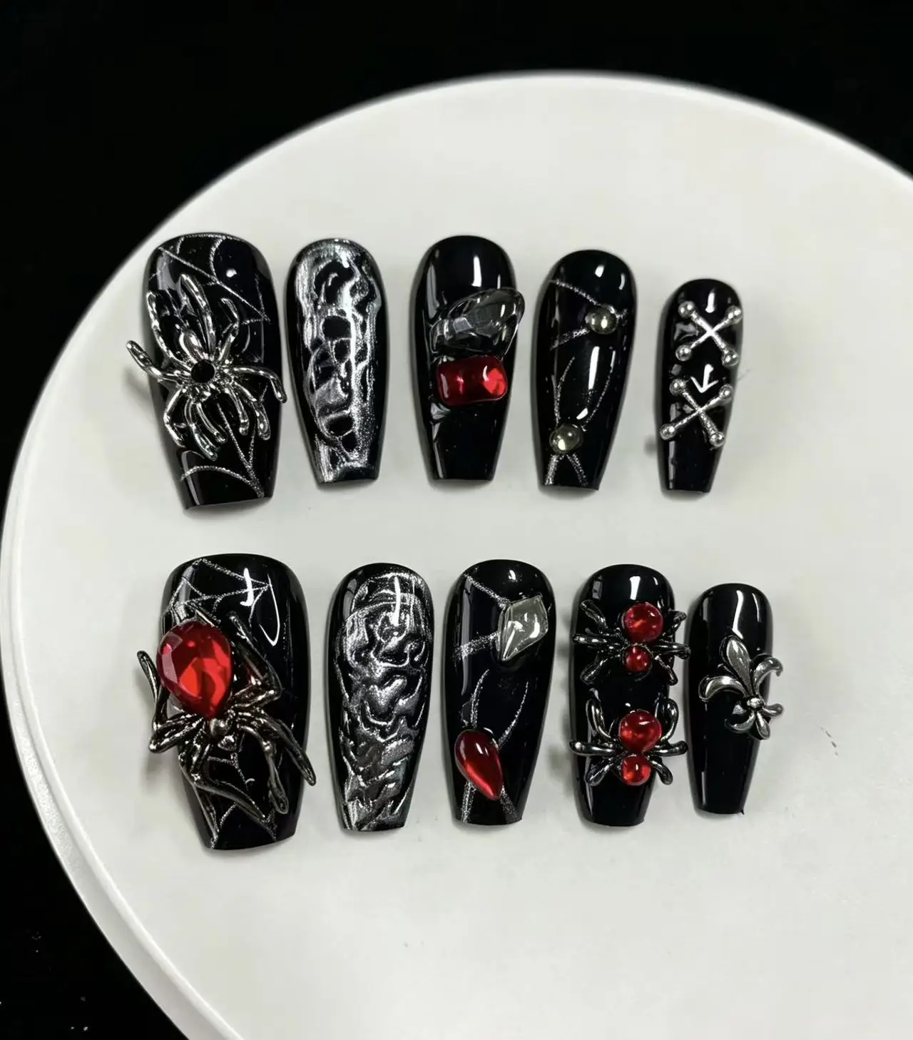10-Piece Set of Xs/S/M Size French Manicure Nail Tips, Medium T-Shaped False Nails, Glossy Press-On False Nails, Reusable, Cute Adhesive Nails, Women's Nail Products
