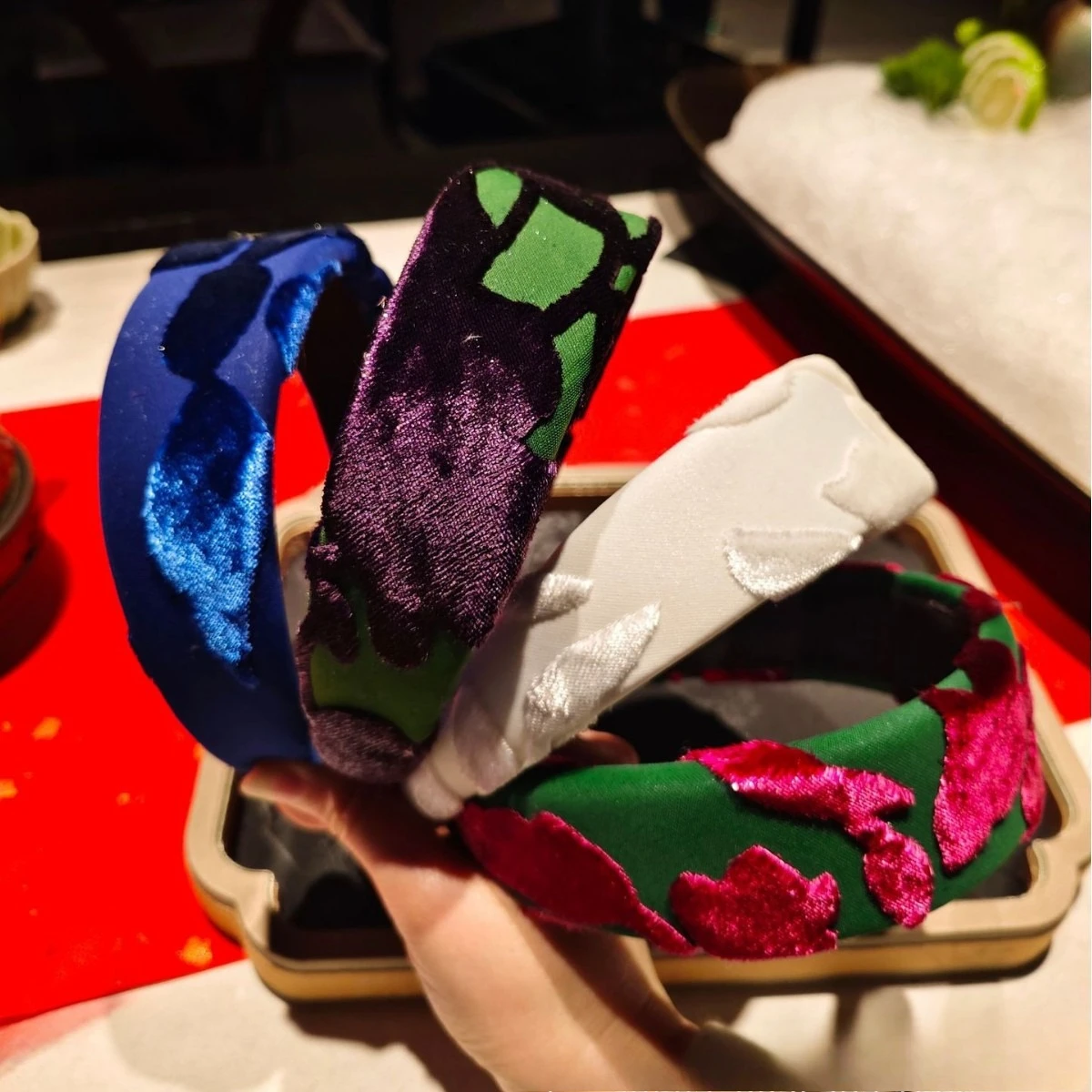 

Spring New Arrivals: Chinese Retro Velvet Floral Headband Hair Accessories