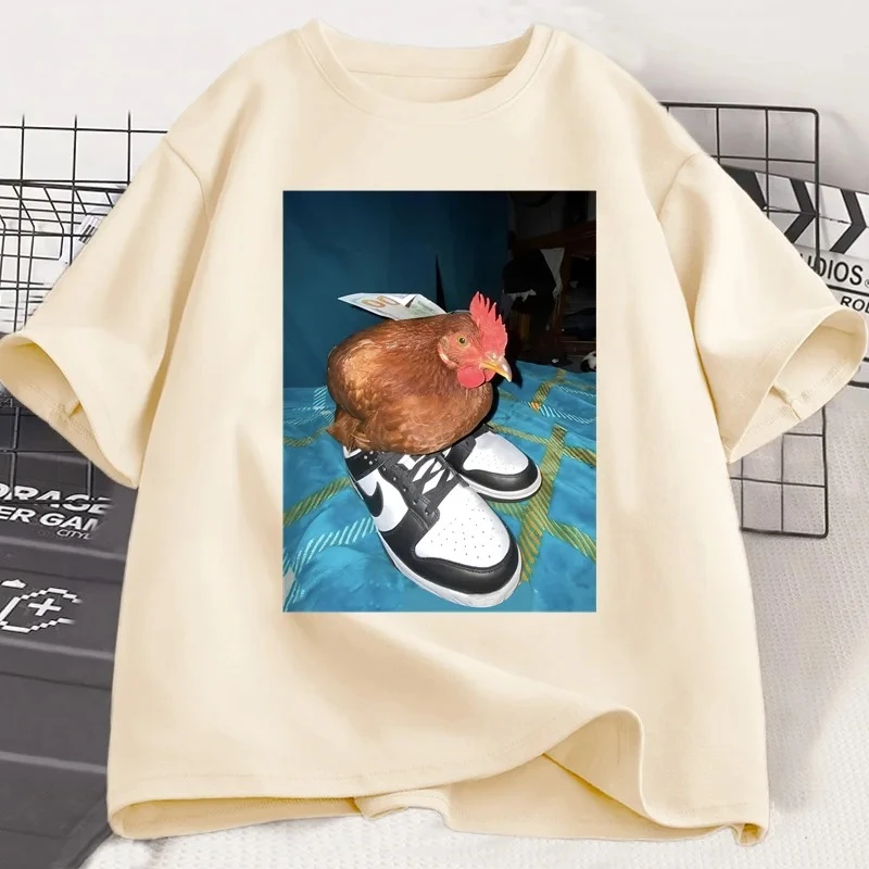 Camiseta de pollo goteado para hombre y mujer, camiseta estampada de pollo con zapatos, camisetas de manga corta a la moda Harajuku, ropa de calle