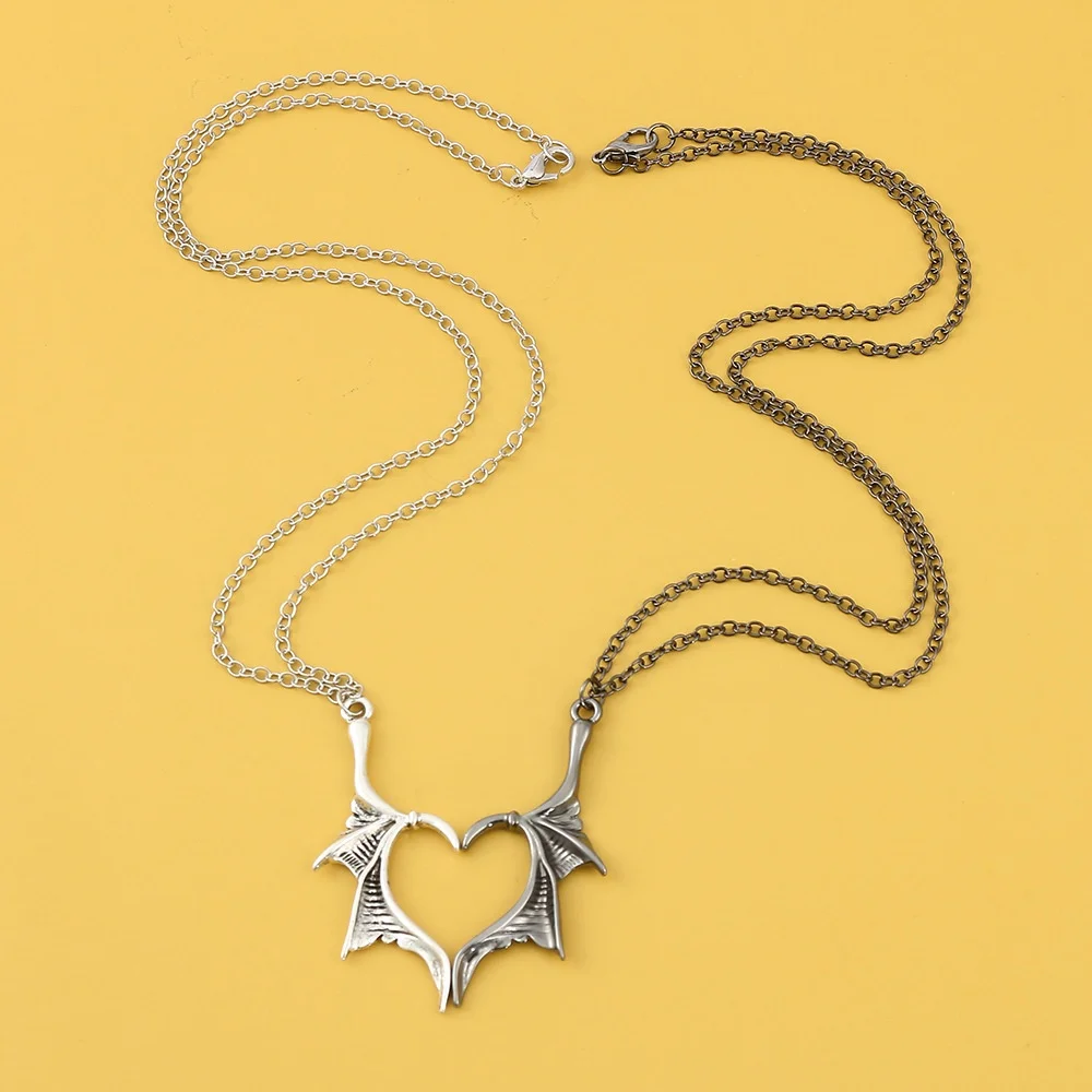 Liebhaber Schmuck Antike Geschenk Valentinstag Geschenk Dunkelflügel Herz Halskette Vintage Charme Punk Engel Dämon Flügel Anhänger Halskette