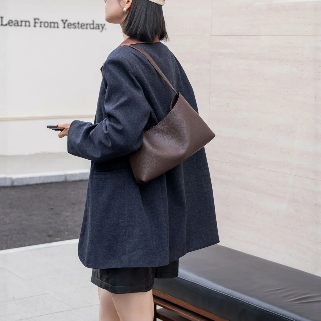 Genuine Top Layer Cowhide Baguette Underarm Bag for Women Solid Color Magnetic Snap Shoulder Handbag Commuter Leather Hobo Bag