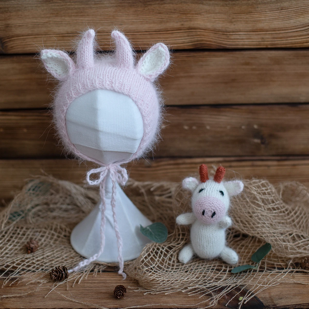 

Newborn Cow Bonnet Matched Lovely Toy Set Photography Props Crochet Mohair Animal Hat And Toy Set Baby Photo Props