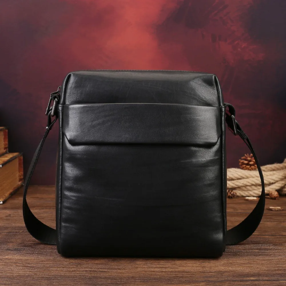 Genuine leather business men's single-shoulder small bag, light and convenient for commuting, high-end crossbody briefcase