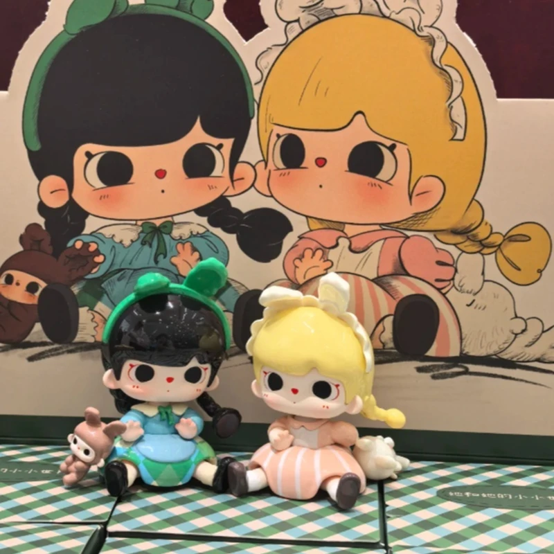 

Authentic Cute First Generation Blind Box Figure Collectible Desktop Decoration Ideal Gift