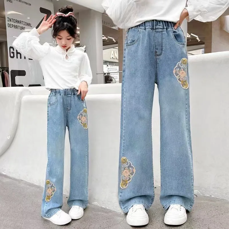 Nueva moda, pantalones vaqueros de pierna ancha para niñas adolescentes, pantalones para niños, pantalones vaqueros con patrón de amor para primavera y otoño, ropa para niños de 5 a 14 años