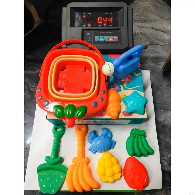 

M89C Kids Foldable Beach Bucket Sand Toy with Sand Shovel and Sand Moulds for Child