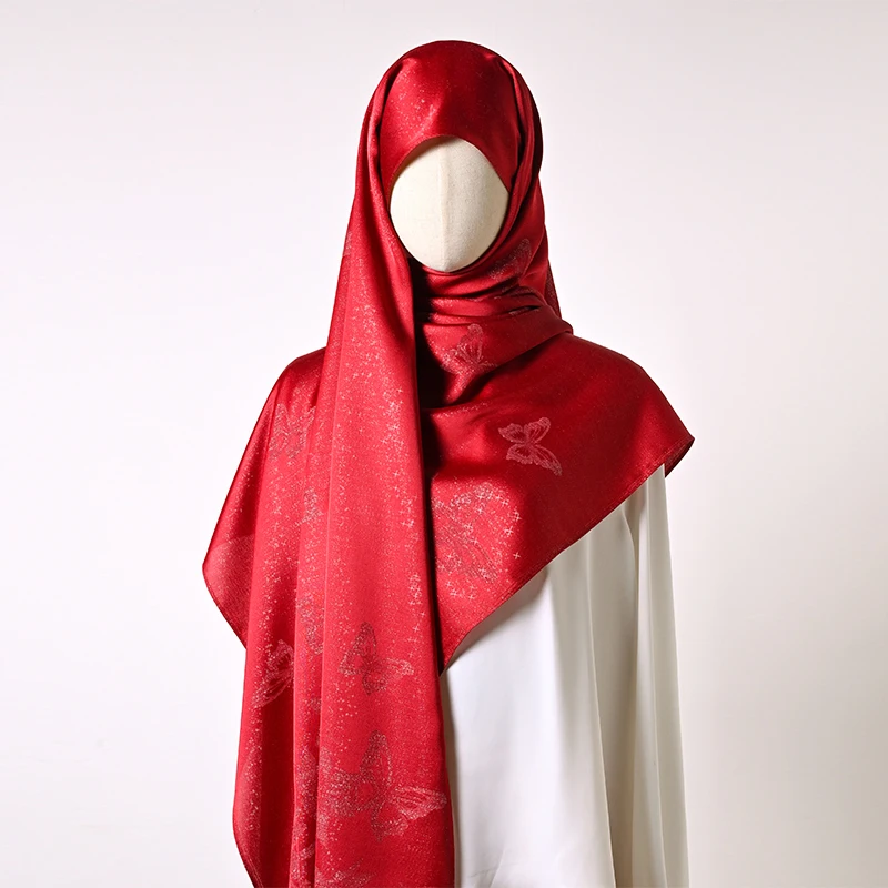 Hijab bohemien da donna Marchio di lusso Hijab morbido Hijab da donna Scialle lungo quadrato musulmano Protezione solare Gita estiva 2025 nuovo