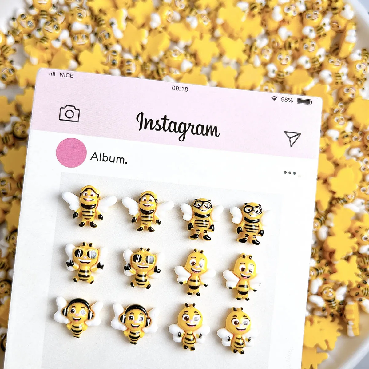 

20pcs Kawaii Creative 6 Styles Bee Nail Art Decorations Cute Cartoon Resin Bee Nail Charms Scrapbook Phone Case DIY Accessories