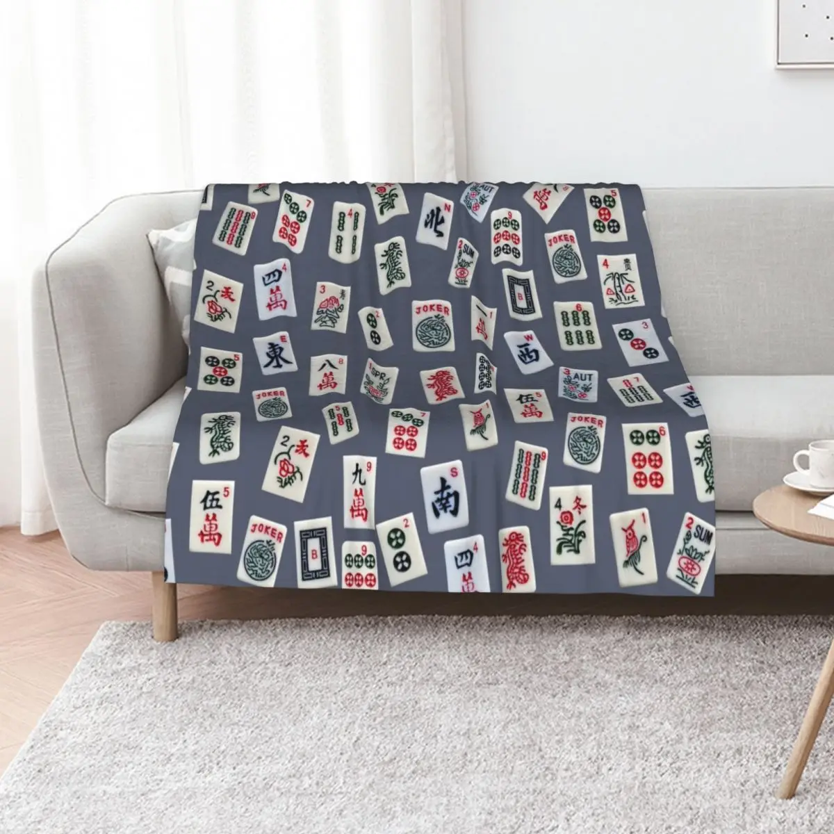 

Mahjongg game tiles design on blue color Throw Blanket Thermal Quilt Picnic Soft Beds Blankets
