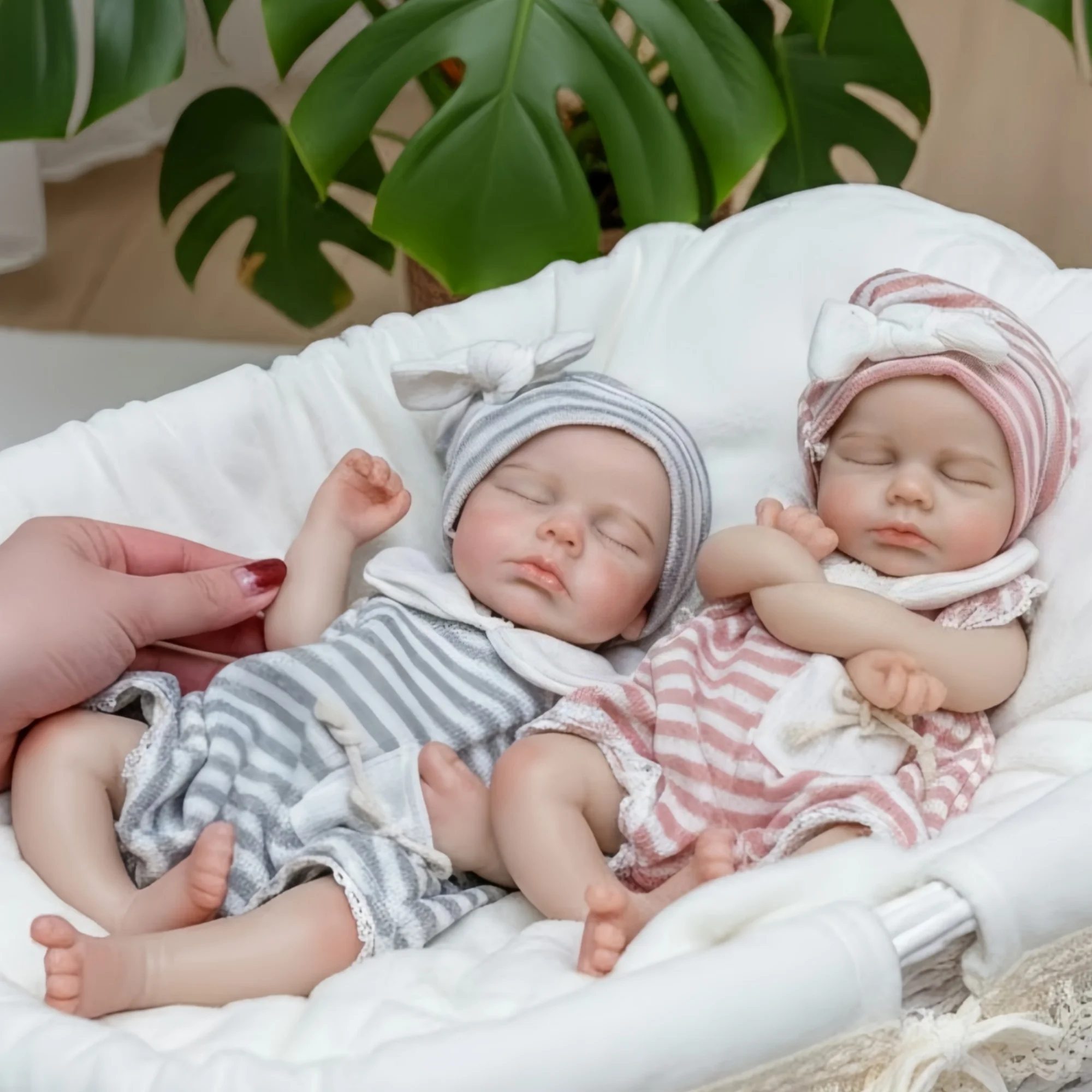 OtardDolls 33CM Open Mouth Silicone Loulou Reborn Dolls, Waterproof Anatomically Correct Lifelift Girl/Boy Doll Toy For Gifts