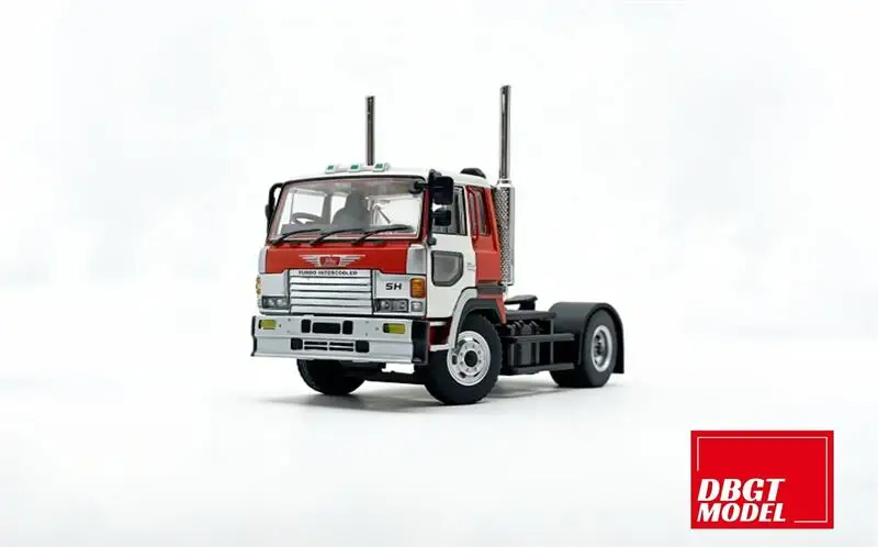 先行販売】DBGT 1:64 日野スーパードルフィントラクター レッド
