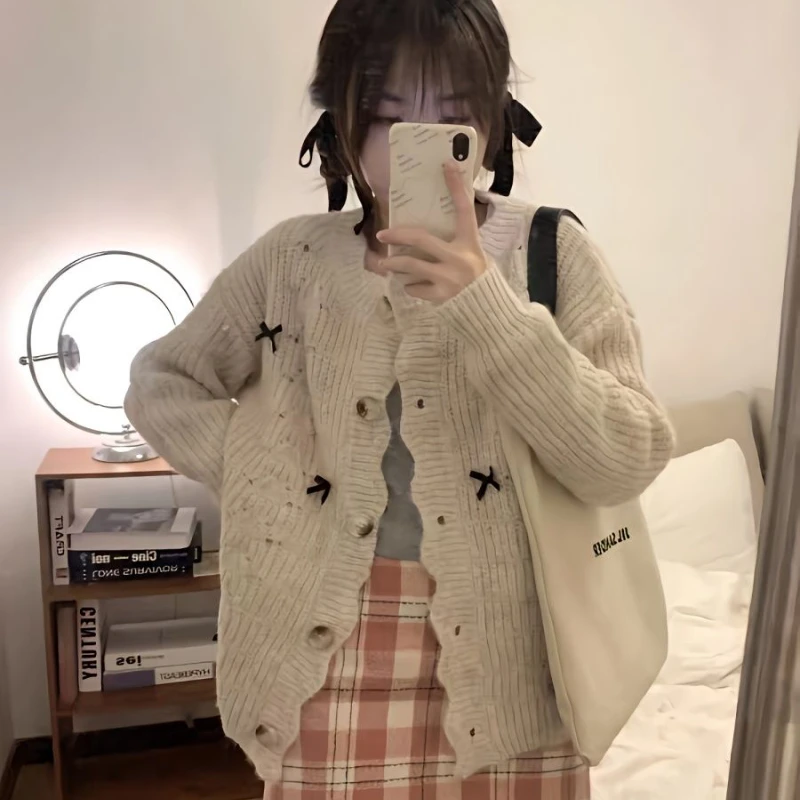 

Fashion Knitted Cardigan Women Autumn Winter New Bow Niche Design Preppy Style Knitted Jacket Female Loose Sweet Cardigan