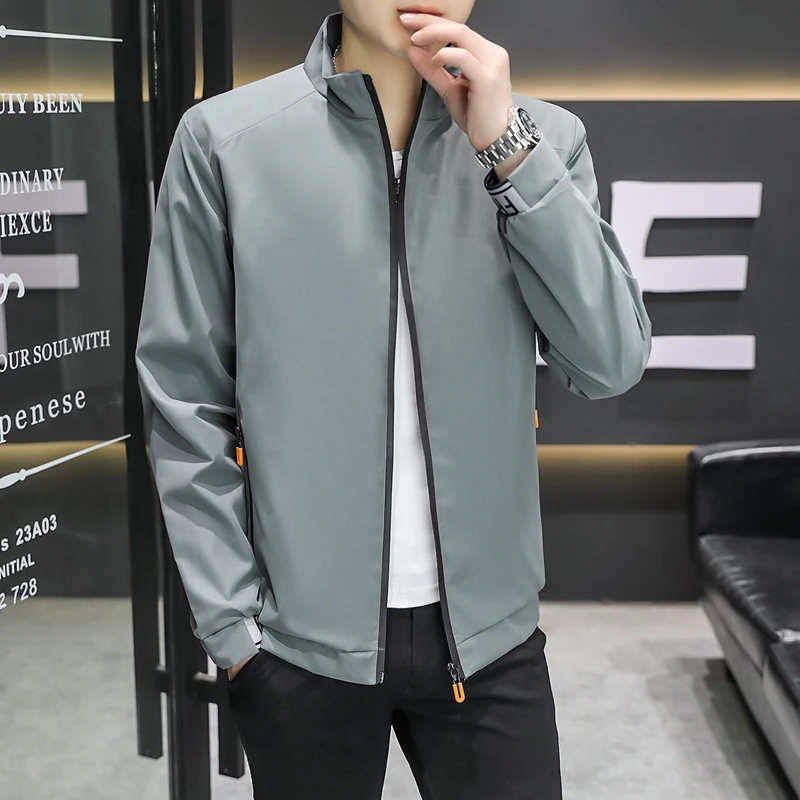 

Новая корейская версия куртки Slim Fit для молодых мужчин: тонкая верхняя одежда с воротником-стойкой на молнии и длинные брюки для весны и осени