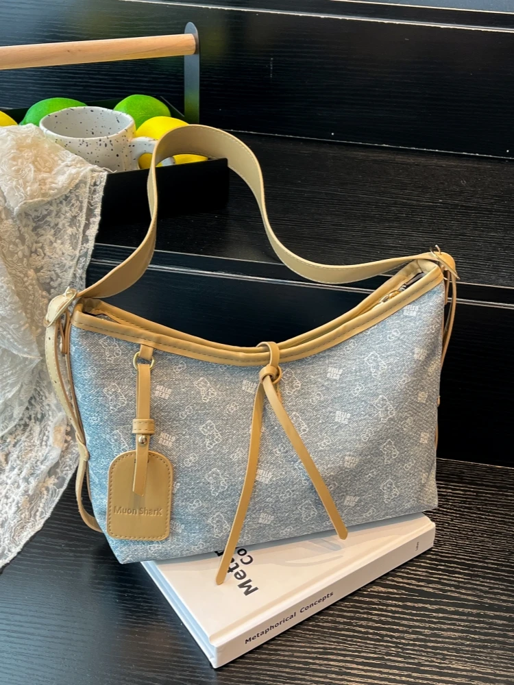 

Tote Bag 2025 New Large Capaci Single oulder Bag Floral Crossbody Casual Versatile High-End Underarm Bag Faion Commute ...