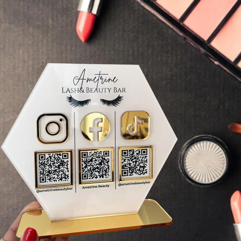 علامة الوسائط الاجتماعية لرمز الاستجابة السريعة القابل للتخصيص، حامل أعمال أكريليك مثالي للمقاهي والحانات والمحلات التجارية وخيارات الدفع للروابط الاجتماعية