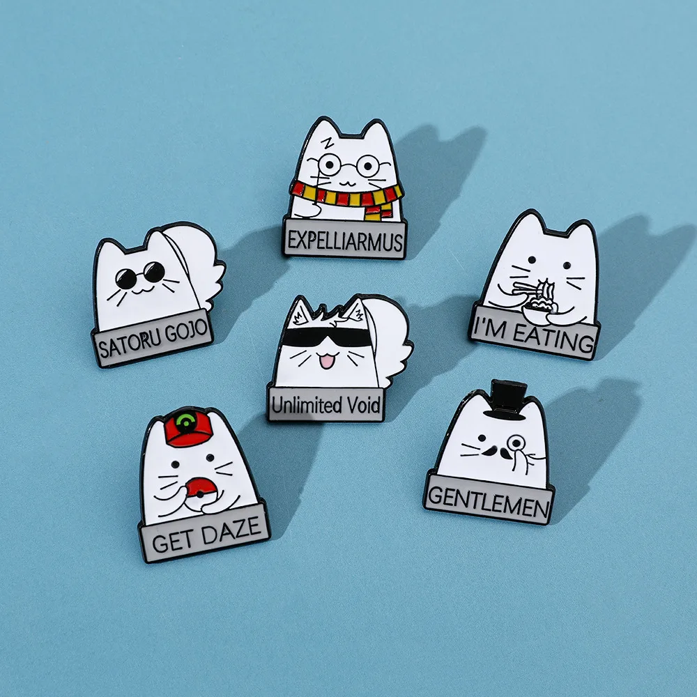 1 Set Hot Selling Creative Cute White Cat Brooch Cat COS Anime Character Wearing Sunglasses Elf Ball Metal Badge Fashion Anime