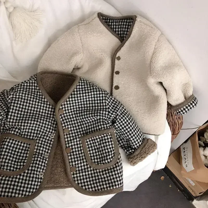 

HoneyCherry Autumn and Winter New Warm Jacket Children Two Sides Wear Plaid Plush Jacket Kids Jackets