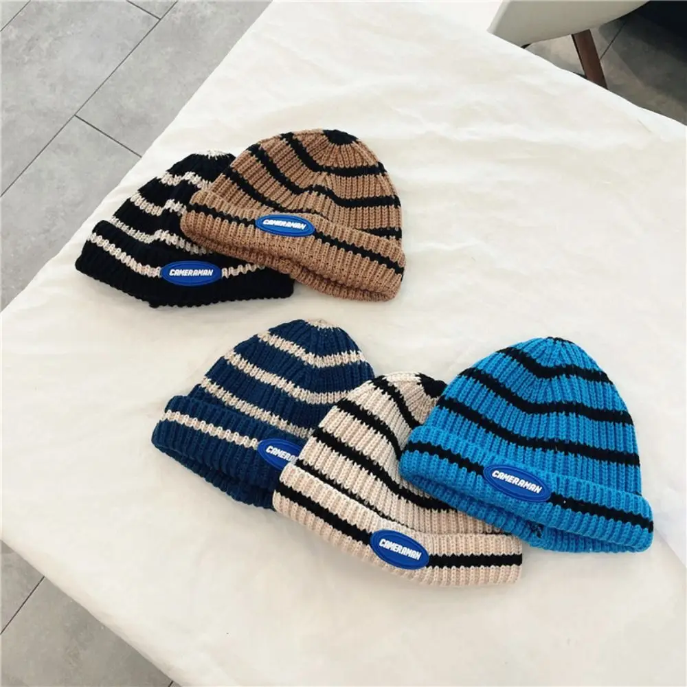 หมวกเด็กที่อบอุ่น หมวกเด็กกันลมที่สะดวกสบาย หมวกถักลายทางอเนกประสงค์ระบายอากาศได้สำหรับเด็กชายและเด็กหญิง